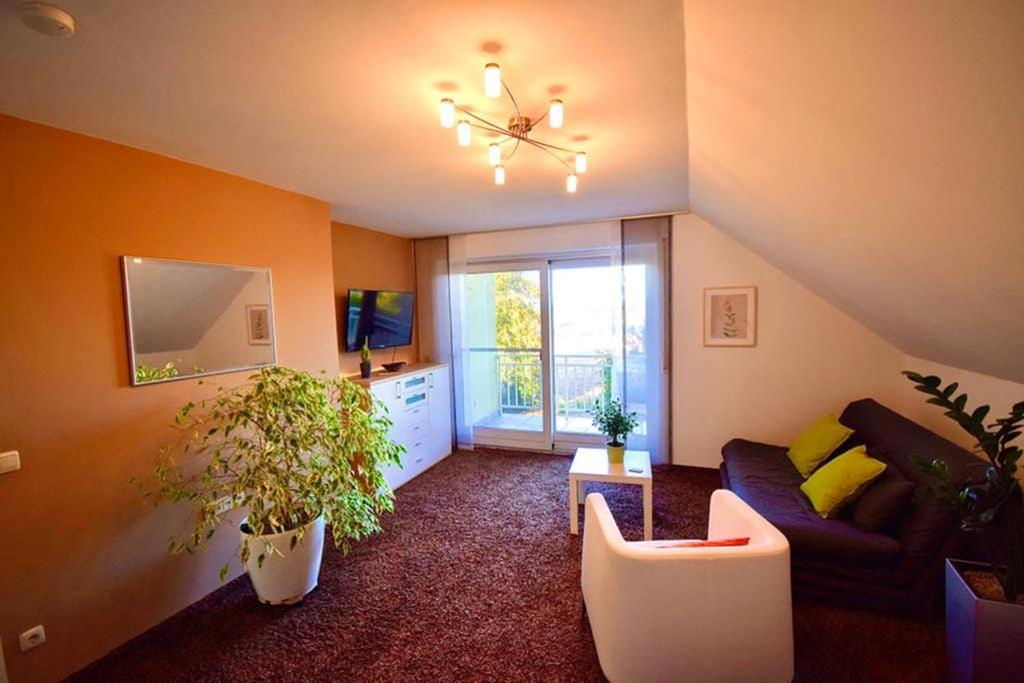 Ferienwohnung Ingrid Markt Erlbach ภายนอก รูปภาพ